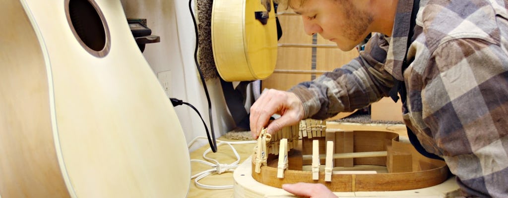 Guitar master class and workshop with a well-known luthier
