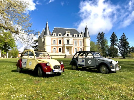 Tour privato del vino del Médoc in un'auto d'epoca 2CV da Bordeaux