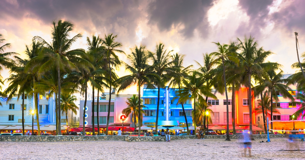 Things to Do in Miami Beach: Art Deco, Ocean Drive, Bike Tours