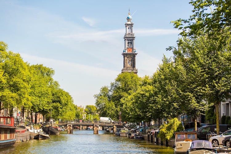 Heineken Experience and 1-Hour canal cruise in Amsterdam