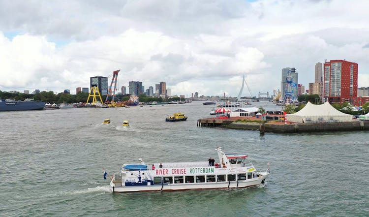 Grand Holland tour of Rotterdam, Delft and The Hague with Madurodam