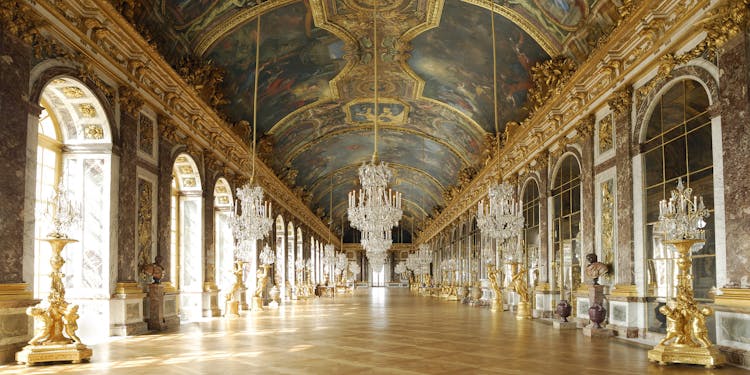 Private full-day excursion to Versailles from Paris