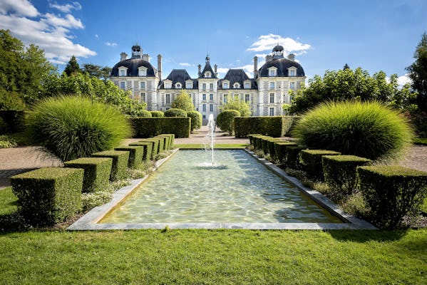 Tour privado personalizado pelo Vale do Loire saindo de Paris