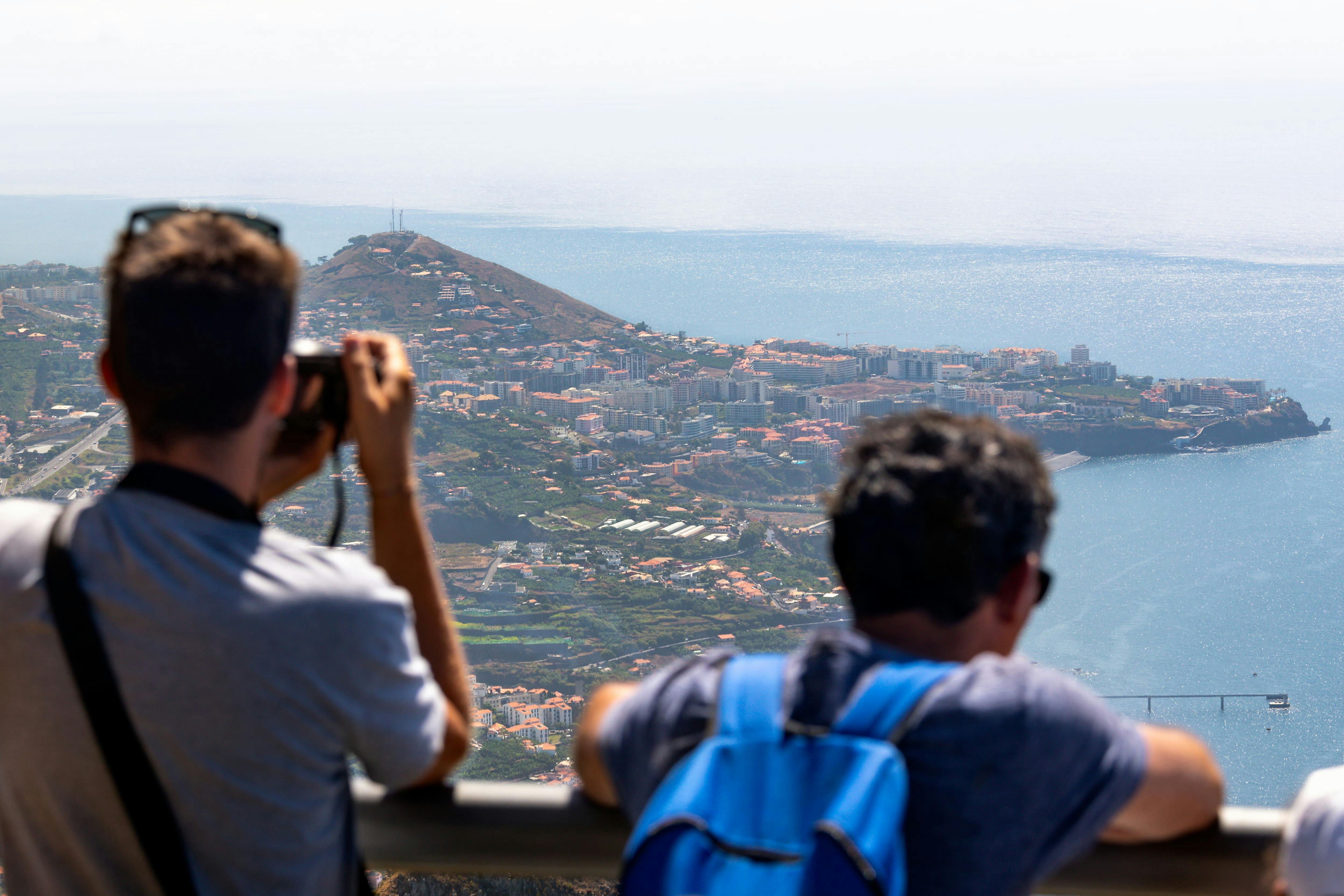 Cabo Girão en Monte vanuit het westen