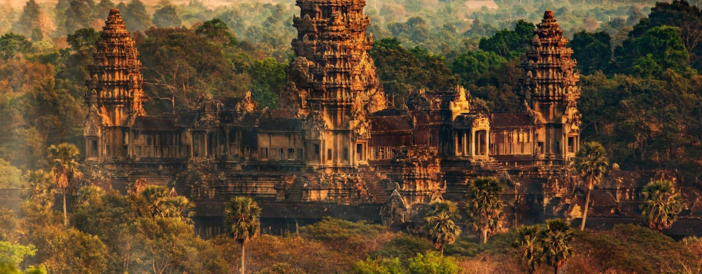 Tour condiviso all'alba dei templi di Angkor Wat
