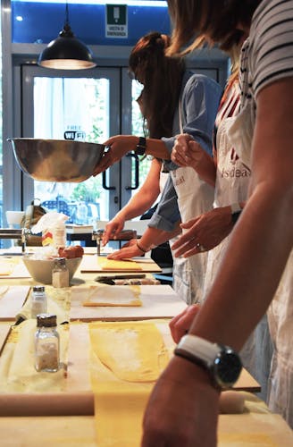 Cooking experience in Rome: pasta, ravioli and tiramisù