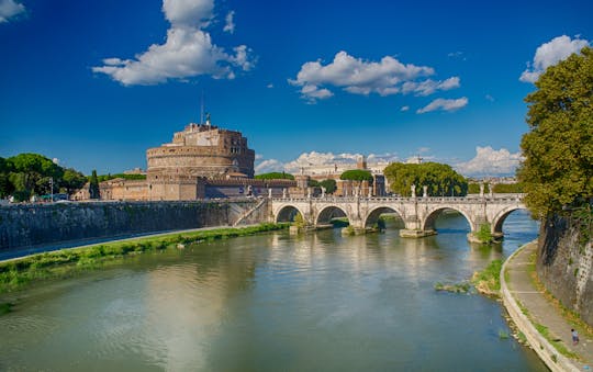 Walking tour of Rome's top attractions