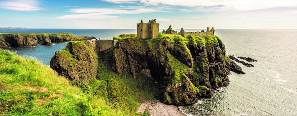 Dunnottar Castle and Royal Deeside small-group tour from Aberdeen