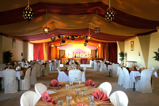 Medinat Alzahra Dinner Show