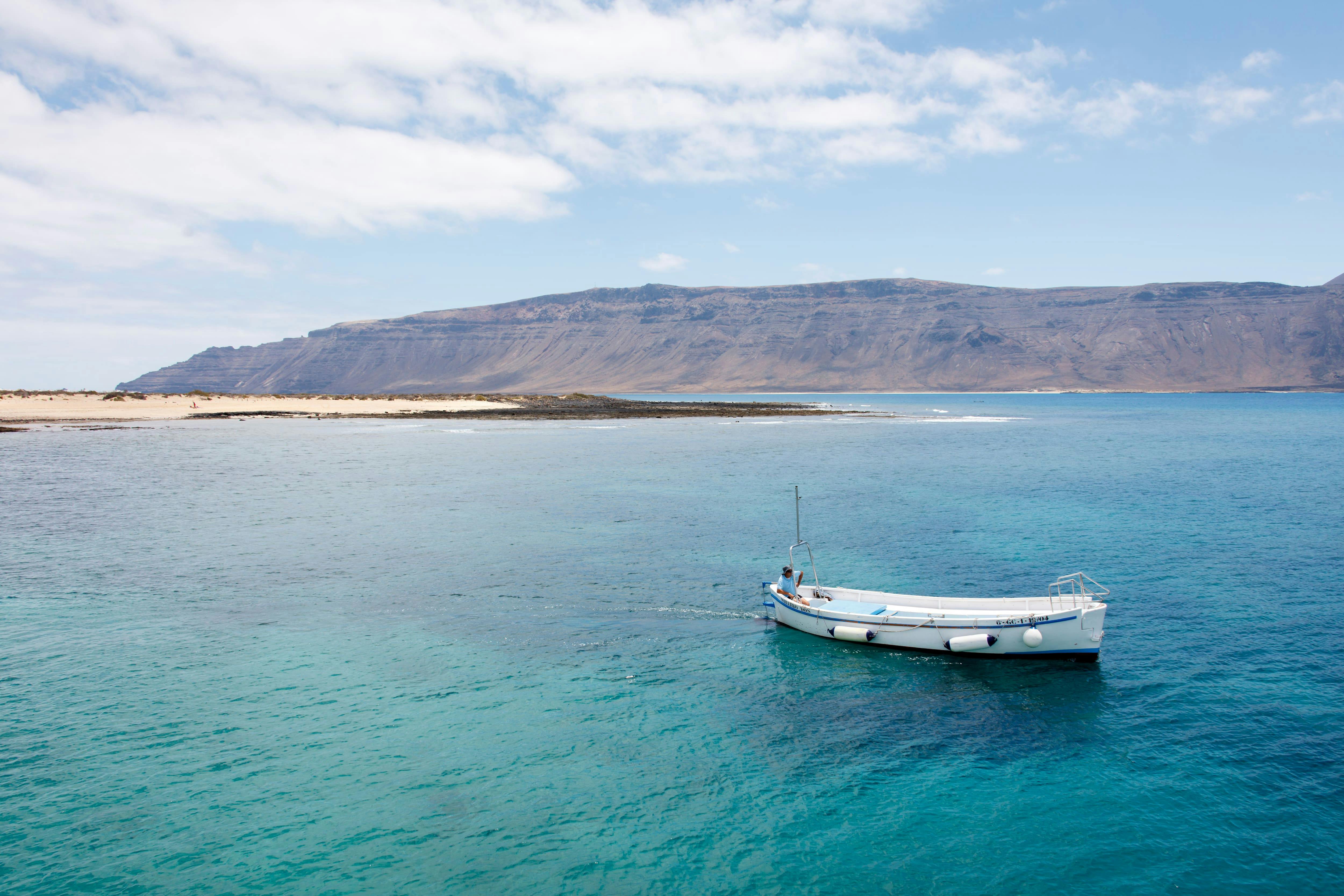 Biosfera Express La Graciosa Ferry