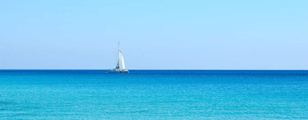Croisière en catamaran & visite nature depuis la côte du Salento