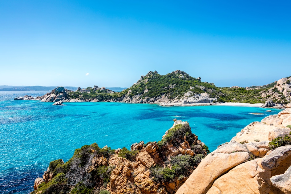 La Maddalena Archipelago and Caprera by sail boat | musement