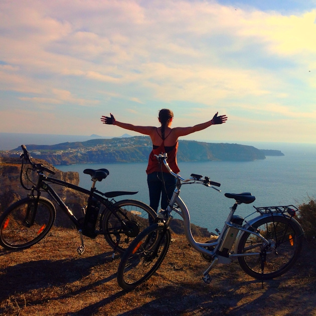 Hiking & bike tours in Santorini Hiking & bike tours in Santorini
