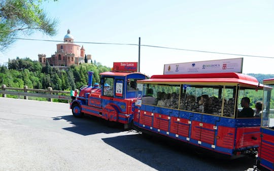 Entradas para el tren San Luca Express y degustación de productos locales.