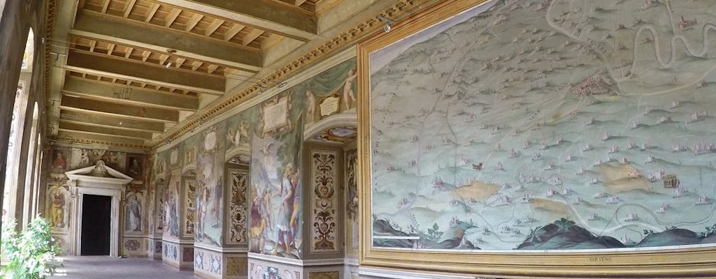 Tour per piccoli gruppi del Palazzo Vescovile di Todi