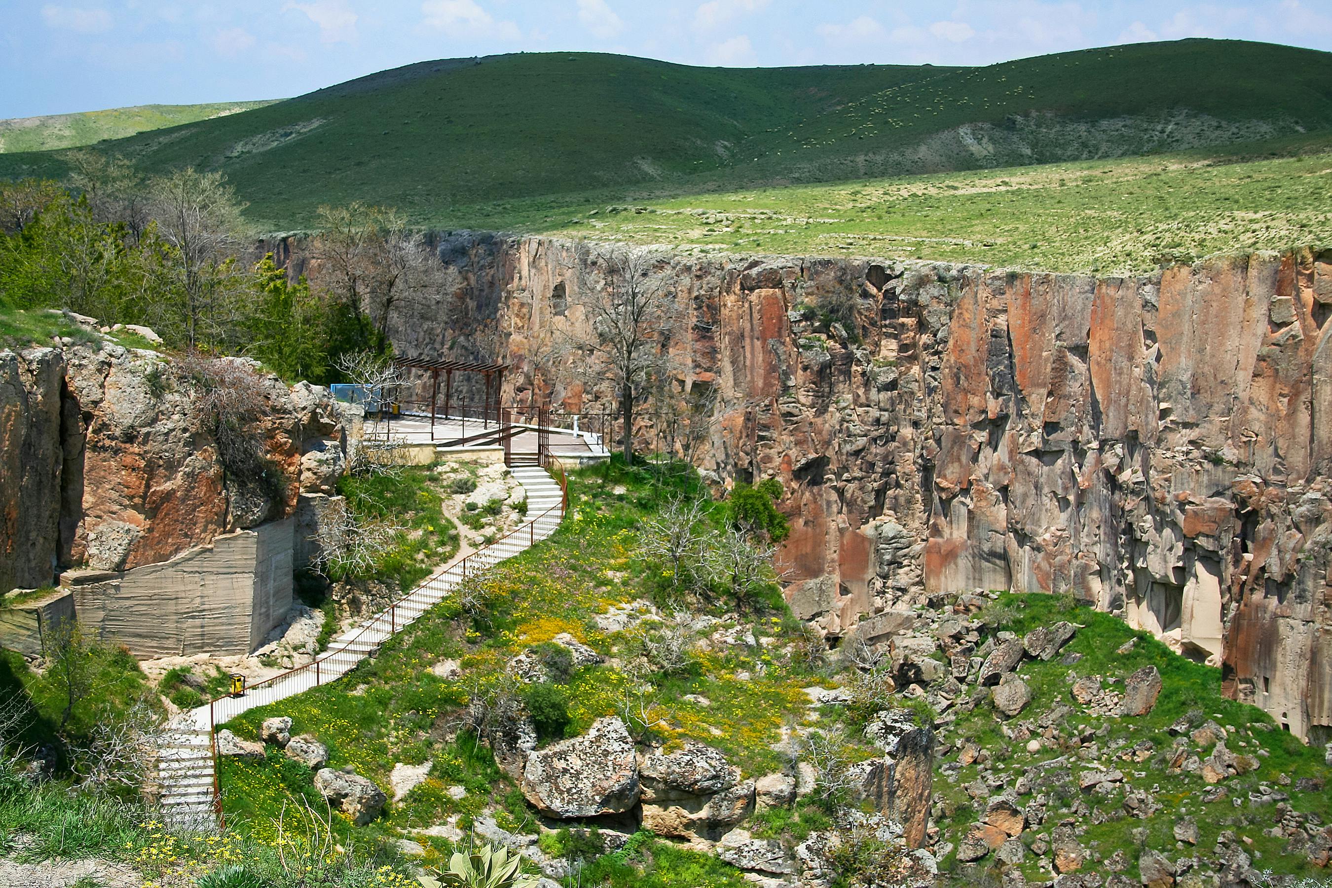 South Cappadocia Green Tour with trekking Musement