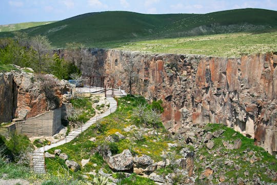 South Cappadocia Green Tour with trekking in Ihlara Valley
