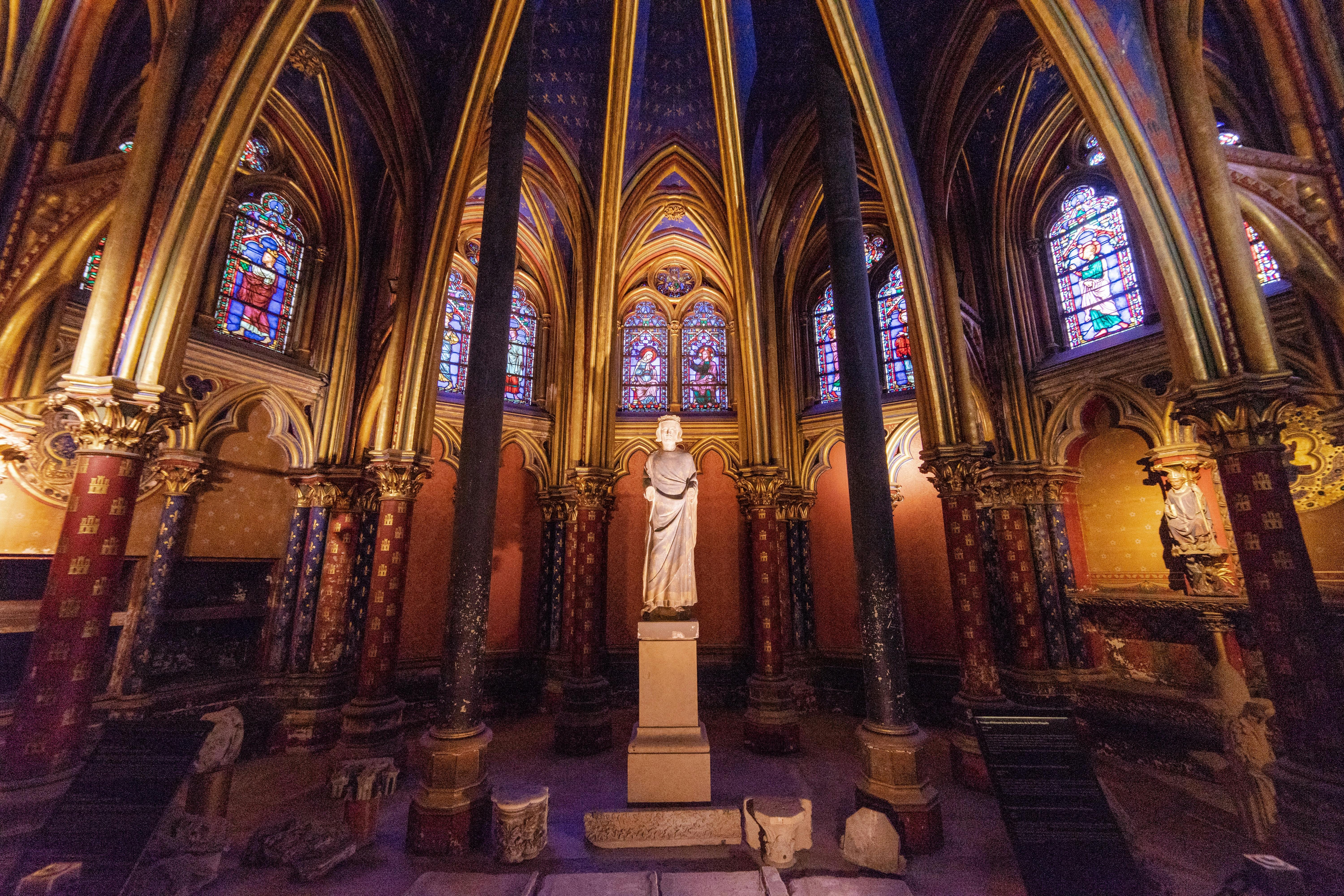 Visite audioguidée immersive à pied de la Sainte-Chapelle
