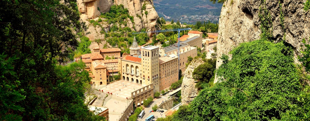 Visita guiada al monasterio de Montserrat por la mañana