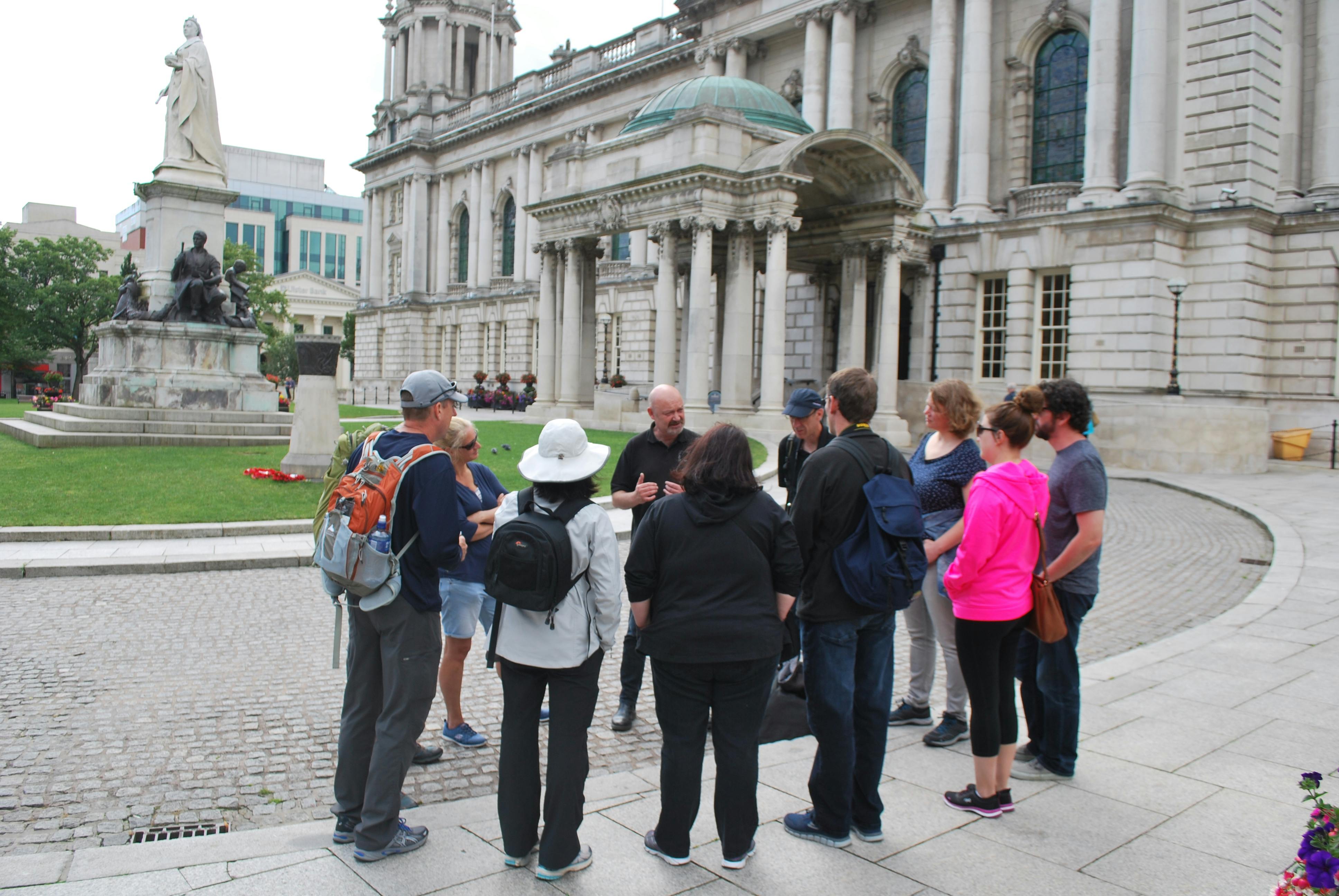 Excursão a pé pela história dos problemas de Belfast