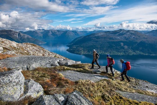 Jednodniowa wycieczka do Hardangerfjord z samodzielnej wycieczki w Bergen