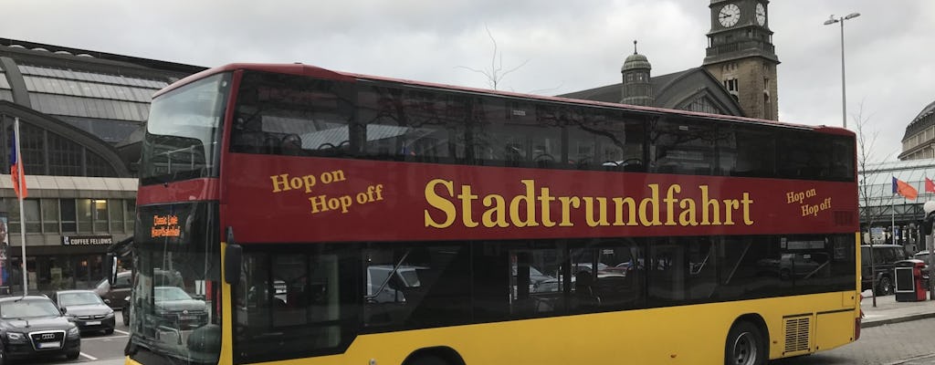 Hop-on-hop-off Stadtrundfahrt in Hamburg und einstündige Hafenrundfahrt