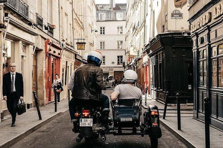 Vintage sidecar motorcycle tour of Montmartre and Latin Quarter neighborhoods