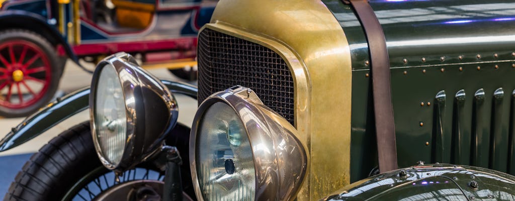 Biglietto 24 o 48 ore bus sali e scendi e Museo dell'Automobile