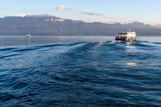 Viagem de barco de ida e volta entre Lausanne e Evian