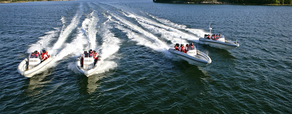 Rejs łodzią motorową RIB po archipelagu sztokholmskim