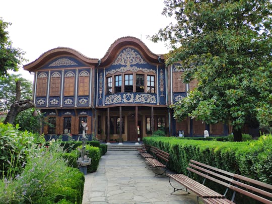 Gita di un giorno autoguidata al monastero di Plovdiv Bachkovo e alla fortezza di Assens