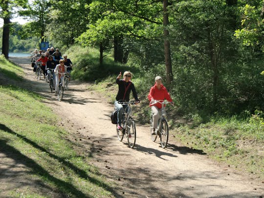 Dunes and highlights guided bike tour in Bloemendaal