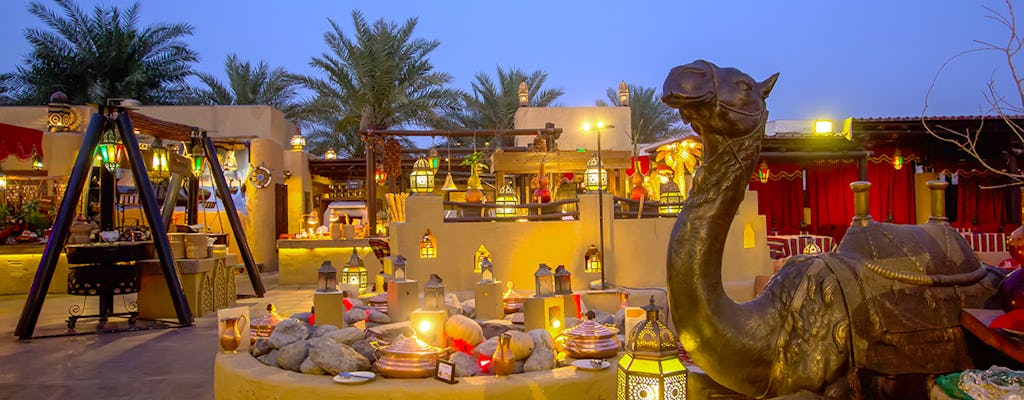 Jantar no Al Hadheerah do Bab Al Shams Desert Resort de Dubai