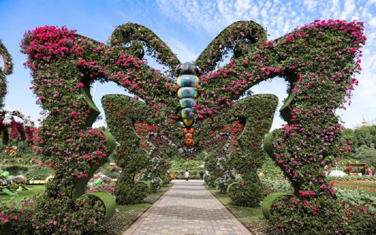 Private Dubai modern tour with butterfly garden