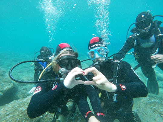 Prueba el curso de buceo en Creta