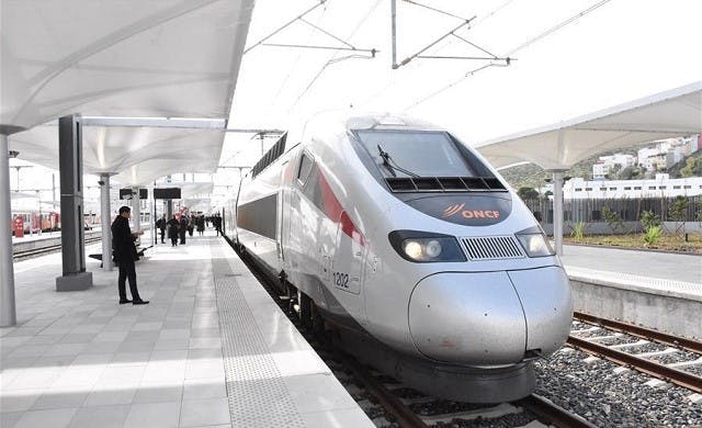 Tanger jednodniowa wycieczka szybkim pociągiem z Casablanki