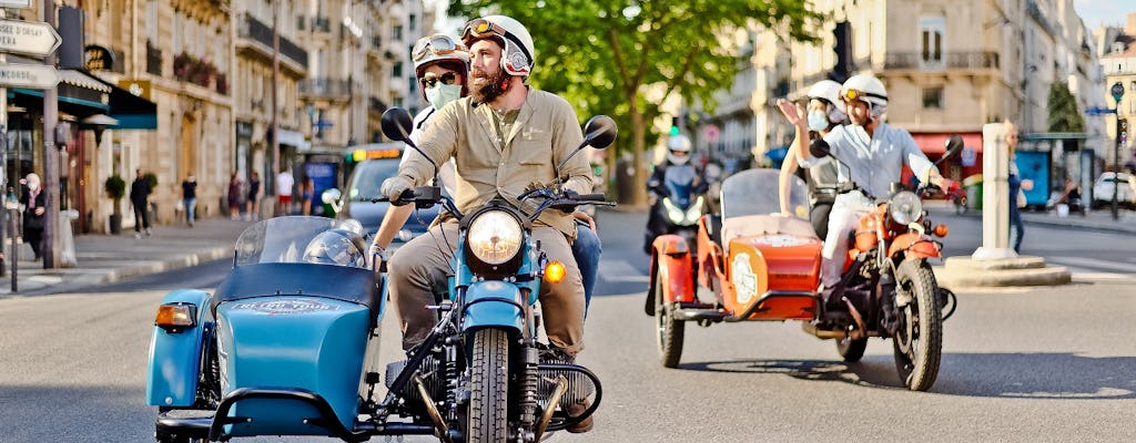 Recorrido vintage por París en moto con sidecar