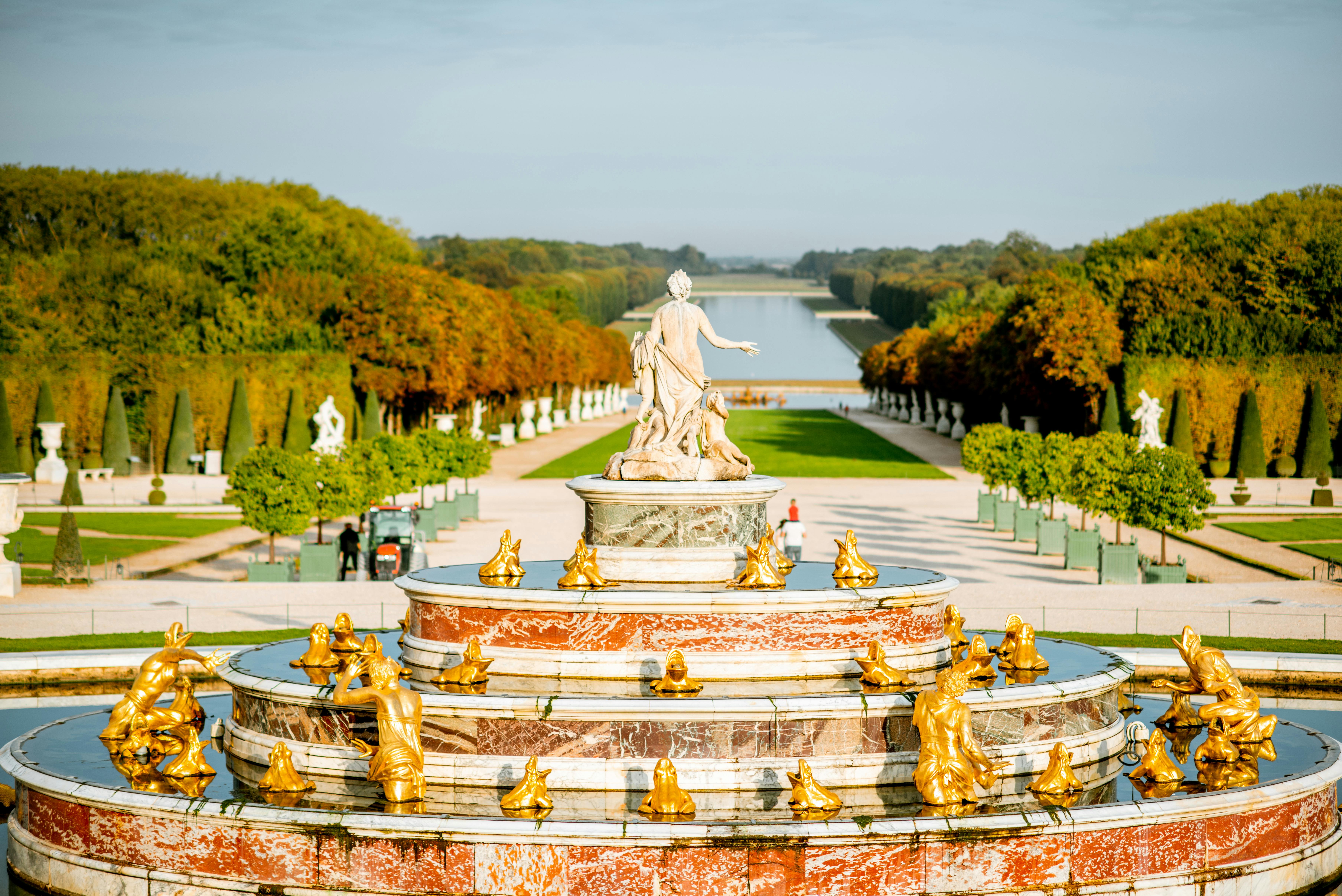 Tagesausflug in kleiner Gruppe nach Versailles und Giverny ab Paris