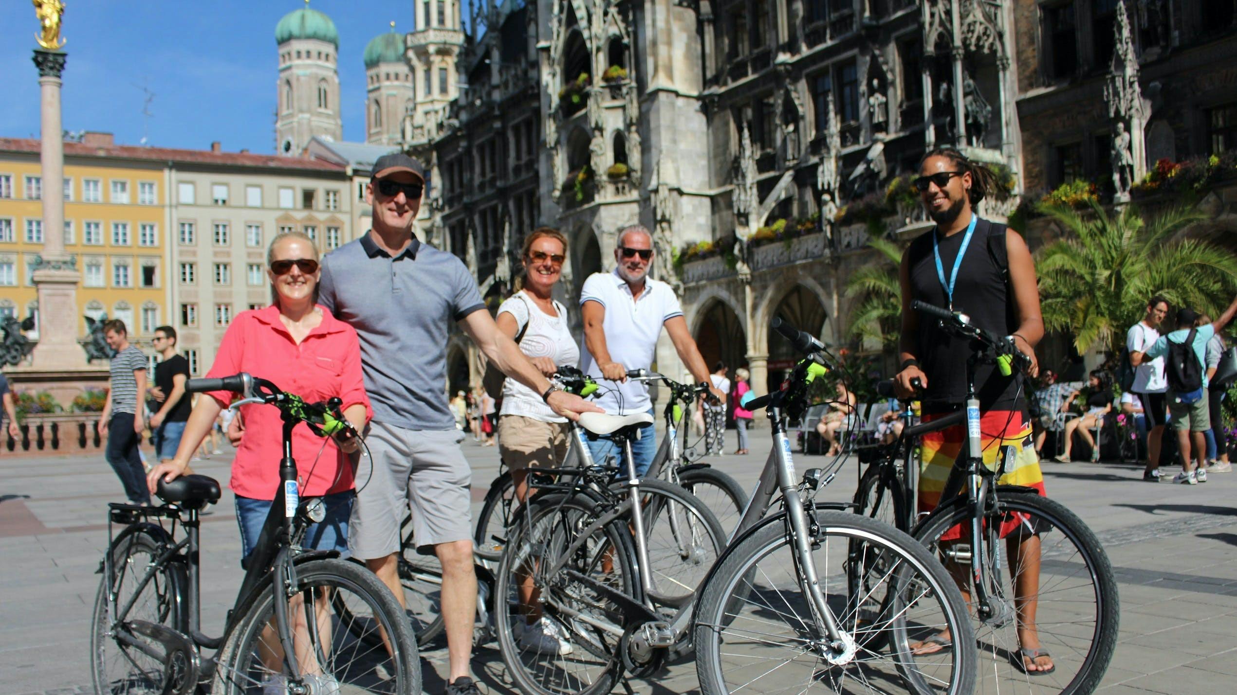 Munich city tour by bike