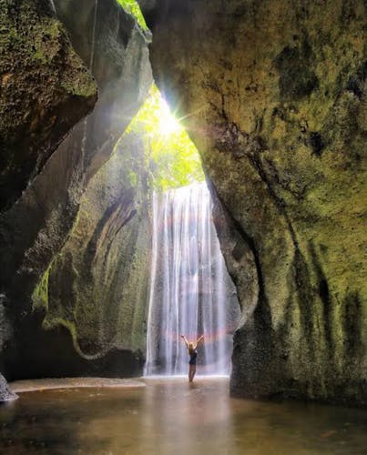 Bali Private Tour; Lempuyang temple, Tirta Gangga , Tukad cepung Waterfall