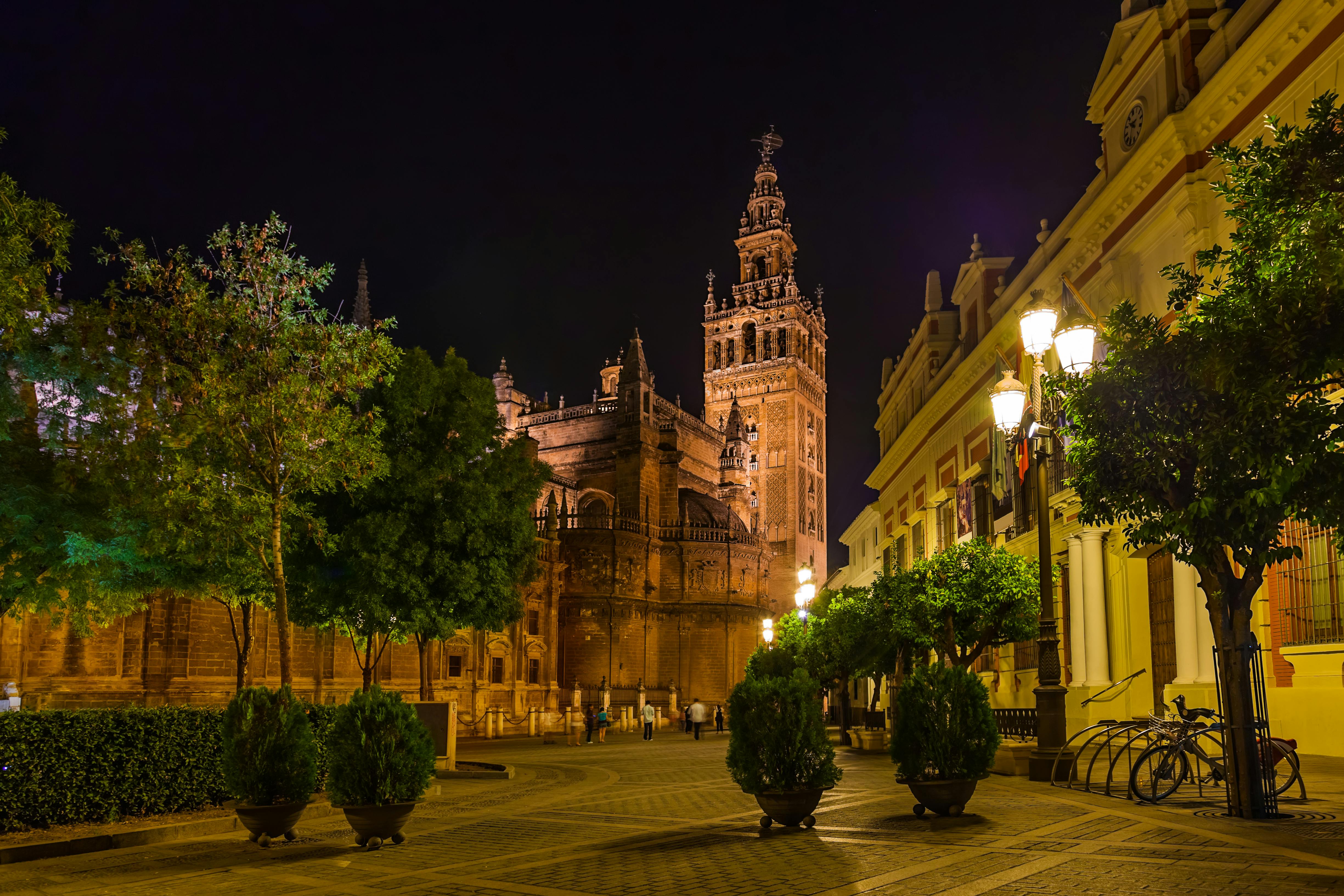 Visita nocturna de la Sevilla paranormal
