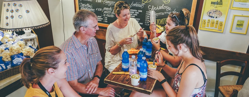 Comida de Verona e degustação de vinhos com passeio a pé