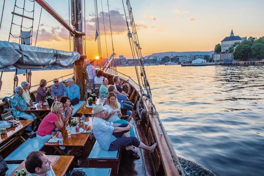 Almuerzo crucero por el fiordo de Oslo