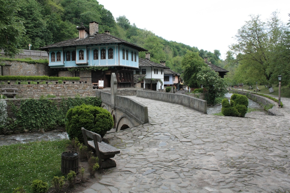 Folklore in Veliko Tarnovo  musement