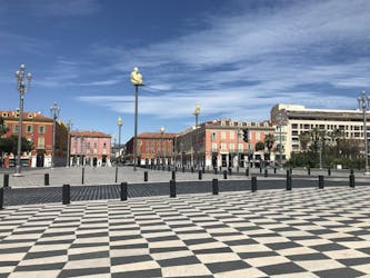 Jogo de exploração da Cidade Velha e passeio em Nice
