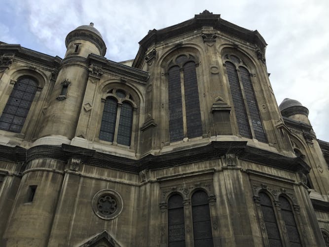 Edith Piaf exploration game and music tour in Paris