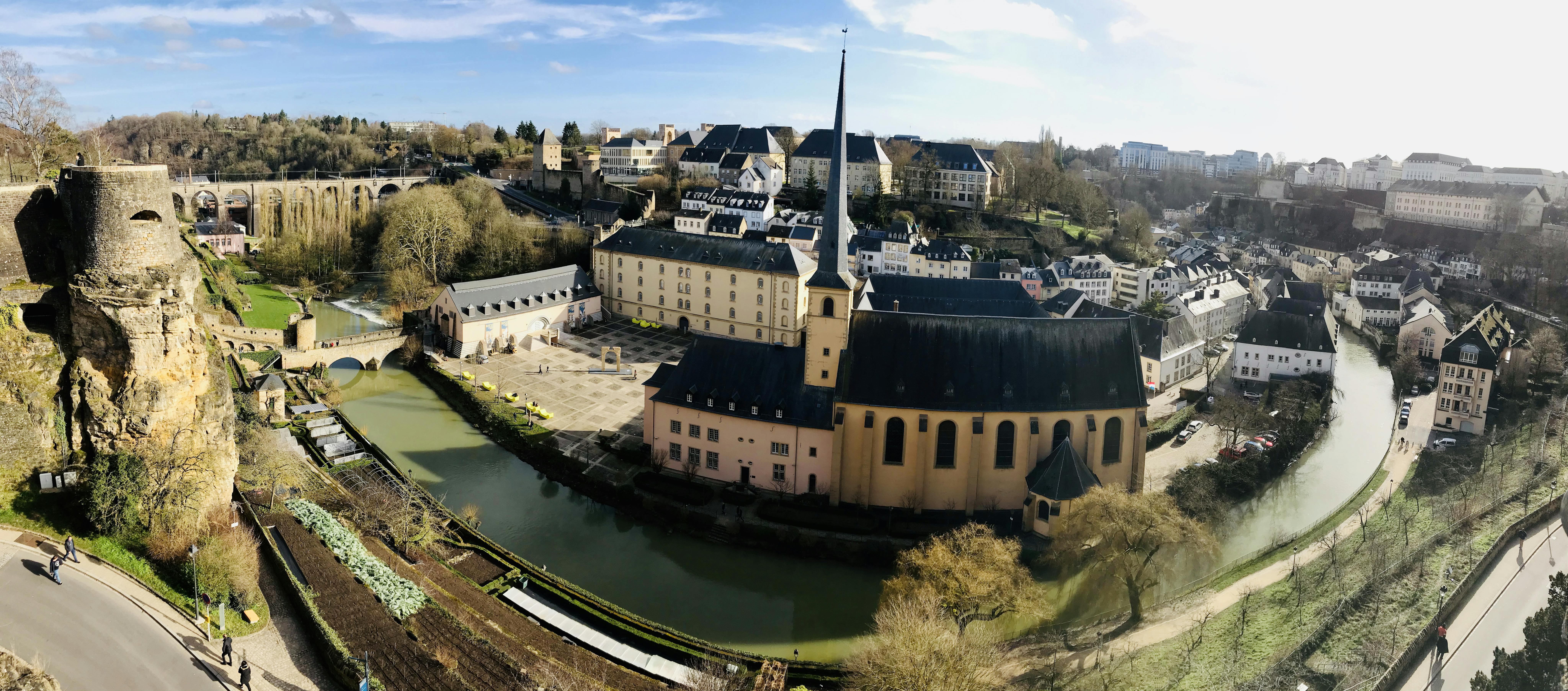 Luxembourg romantic exploration game and tour