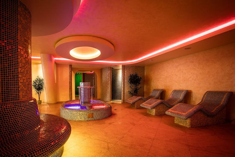 Aria SPA entrance ticket and 30-minute massage