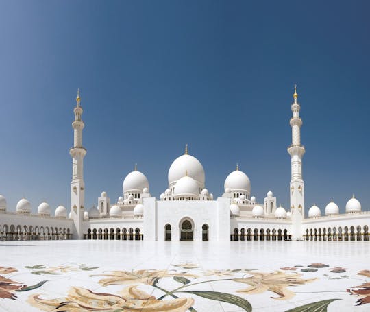 Full-day Abu Dhabi tour with Louvre from Abu Dhabi