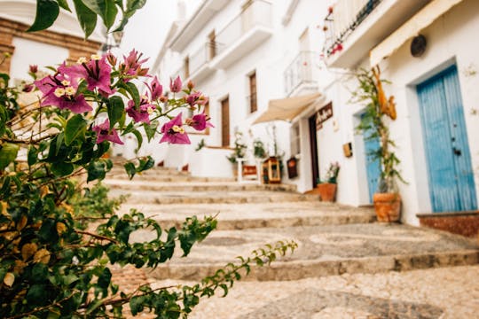 Semiprivate tour of Nerja and Frigiliana from Granada
